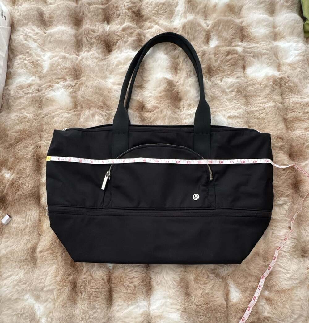 Lululemon City Adventurer Large Duffle Bag 29L Black Gym Travel